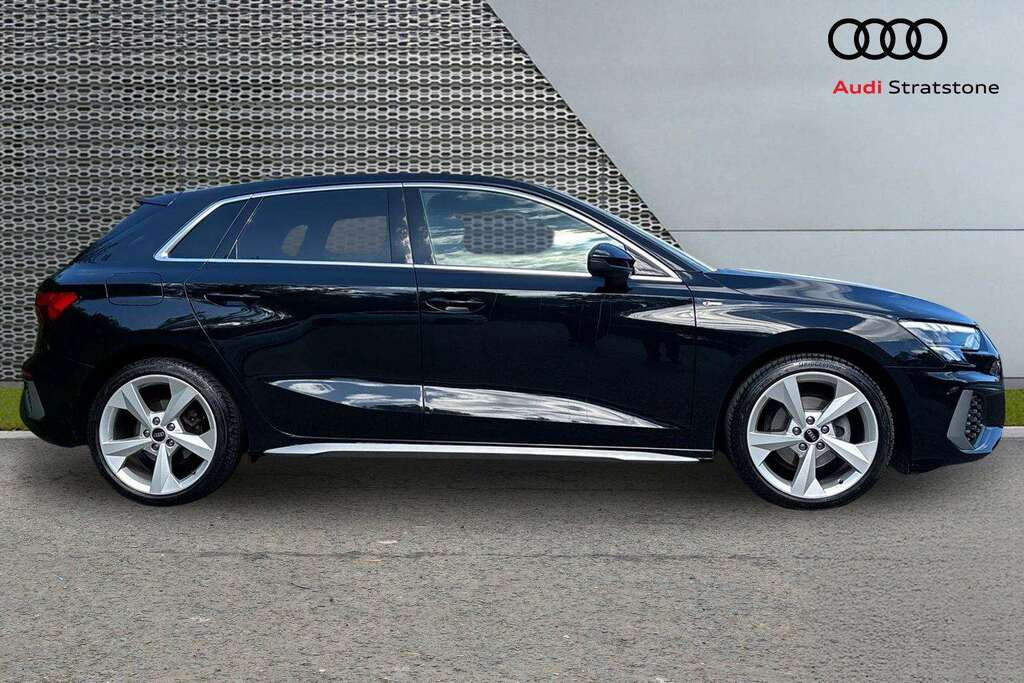 Audi A3 30 Tfsi S Line 2023 DX23WVG Black #4