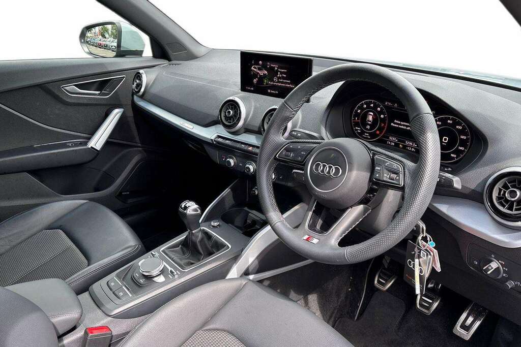 Audi Q2 35 Tfsi S Line 2023 Grey #6