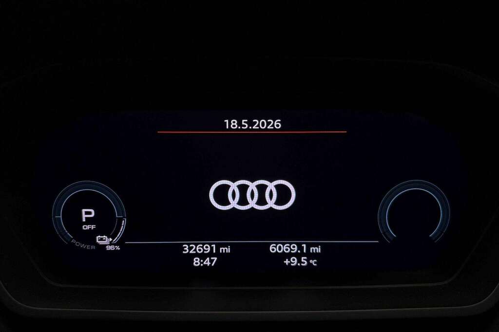 Audi Q4 E Tron 125Kw 35 55.52Kwh Edition 1 2021 White #4