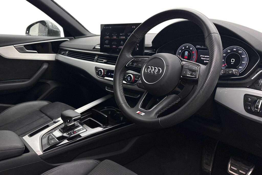 Audi A4 Audi A4 S Line Black #6