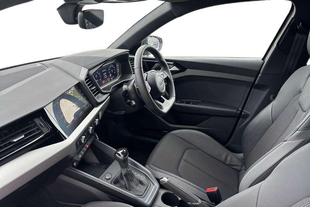 Audi A1 30 Tfsi Black Edition S Tronic 2025 Grey #2