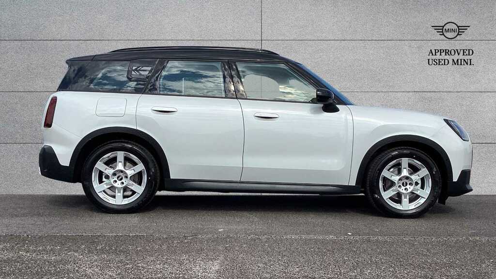 Mini Countryman 150Kw E Classic 66Kwh 2024 White #3