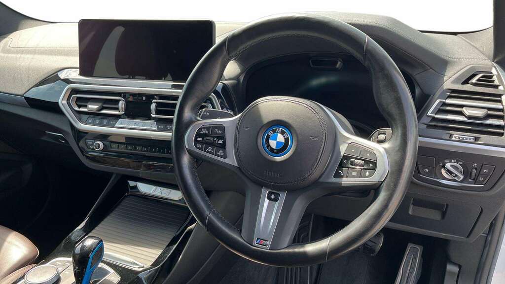 BMW iX3 210Kw M Sport 80Kwh 2022 KN72HGY White #6