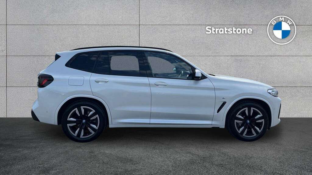 BMW iX3 210Kw M Sport 80Kwh 2022 KN72HGY White #3