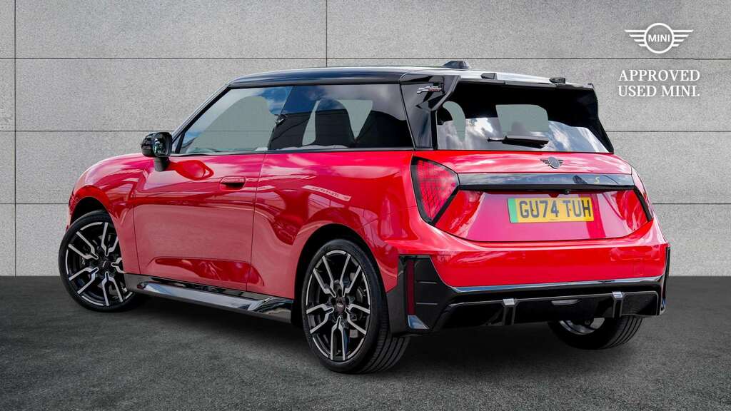 Mini Hatch 160Kw Se Sport Level 2 54Kwh 2024 GU74TUH Red #2