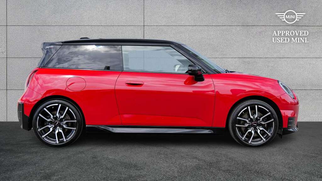 Mini Hatch 160Kw Se Sport Level 2 54Kwh 2024 GU74TUH Red #3