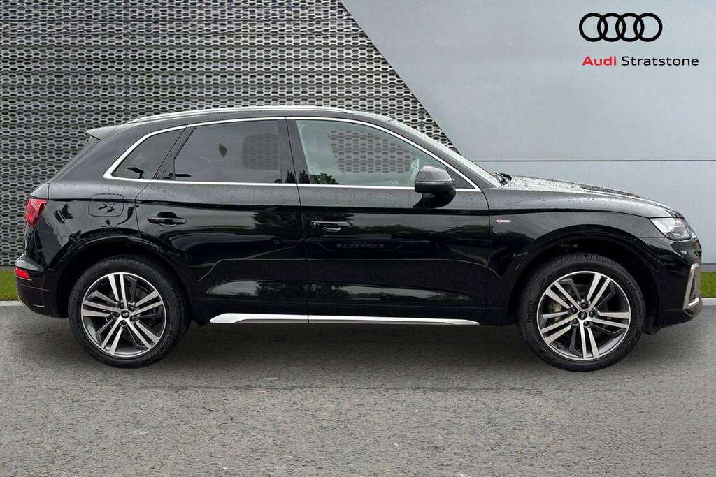 Audi Q5 50 Tfsi E Quattro S Line S Tronic 2022 Black #4