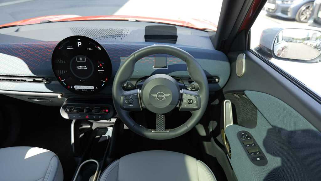 Mini Aceman 160Kw Se Exclusive 54Kwh 2025 Red #5