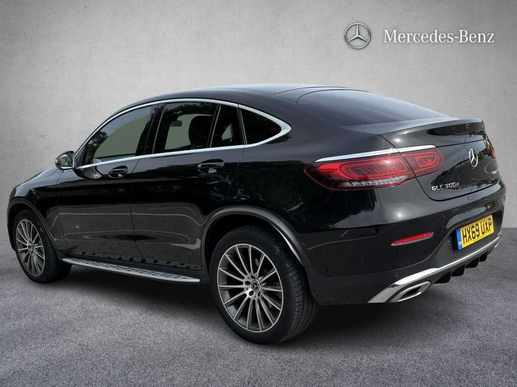 Mercedes-Benz GLC Class Glc 300D 4Matic Amg Line Premium 9G-tronic 201 Black #2