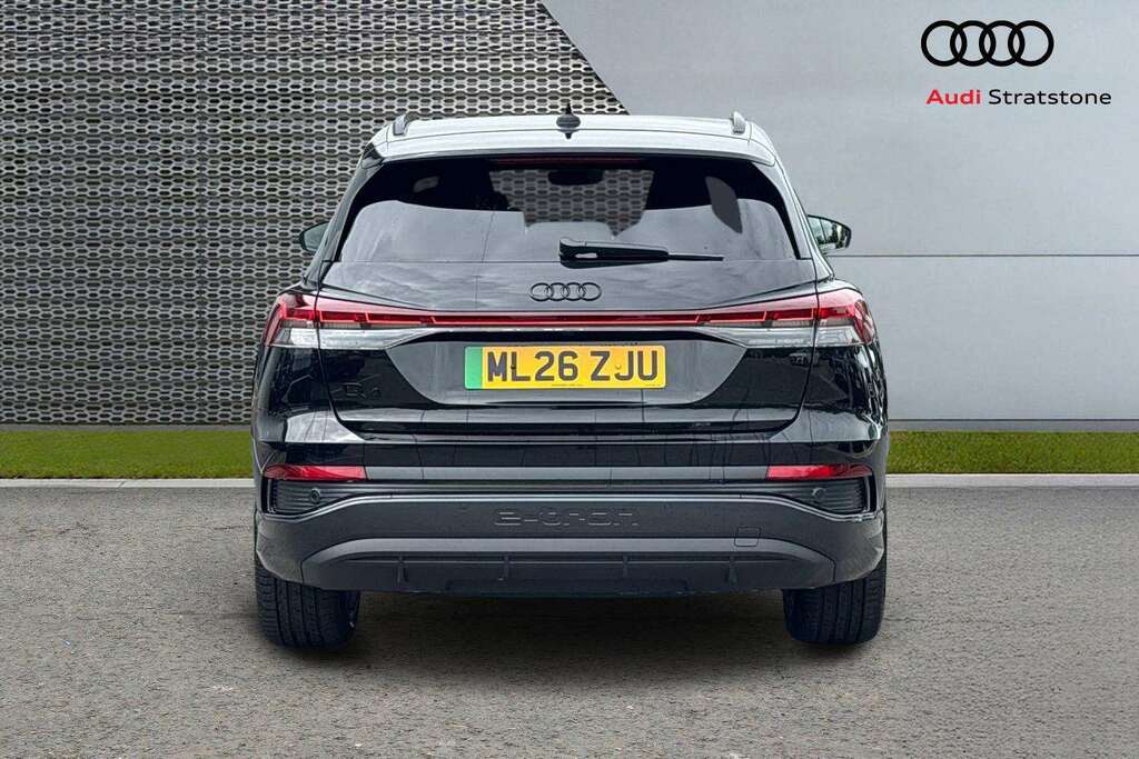 Audi Q4 E Tron 210Kw 45 82Kwh Black Edition 2026 Black #6