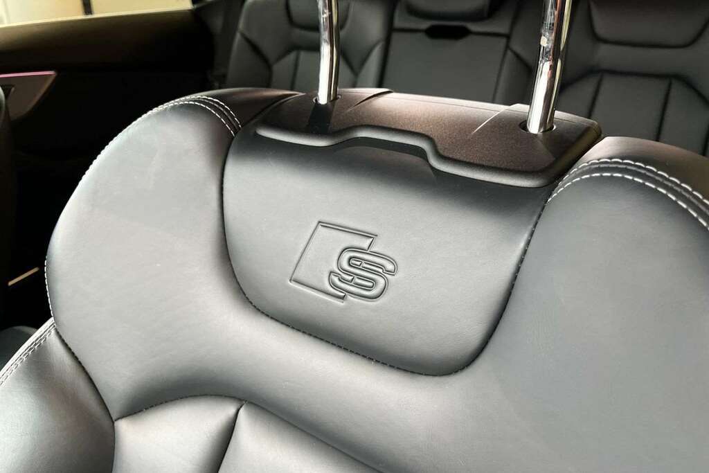 Audi Q8 S Line Orange #30