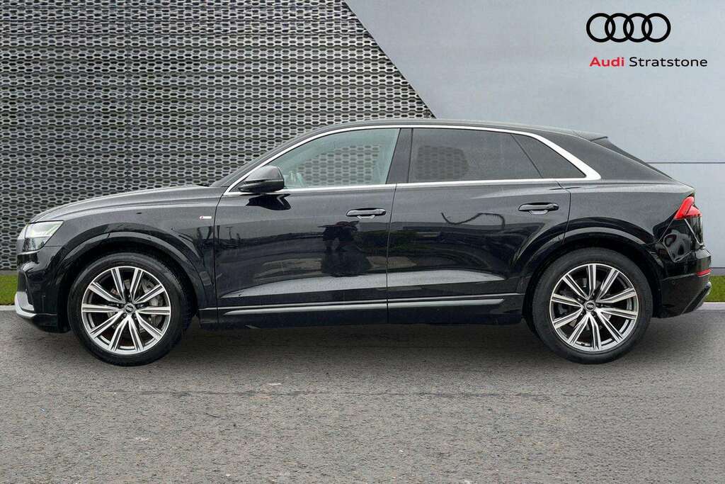 Audi Q8 S Line Orange #8