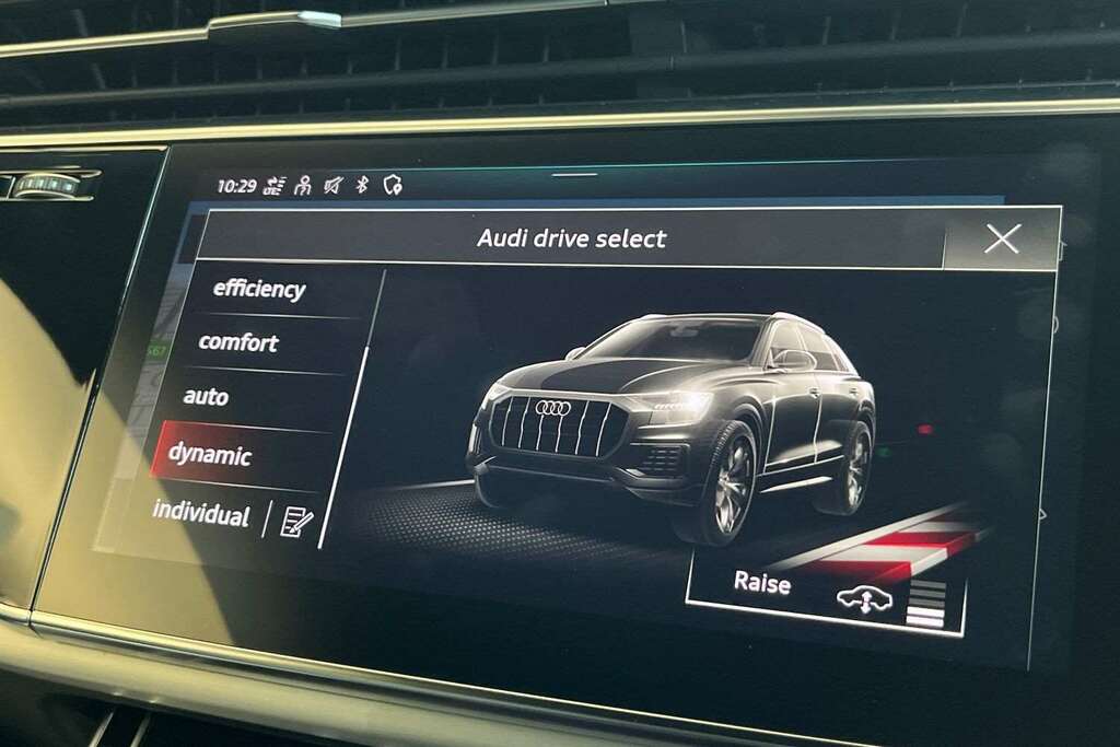 Audi Q8 S Line Orange #25
