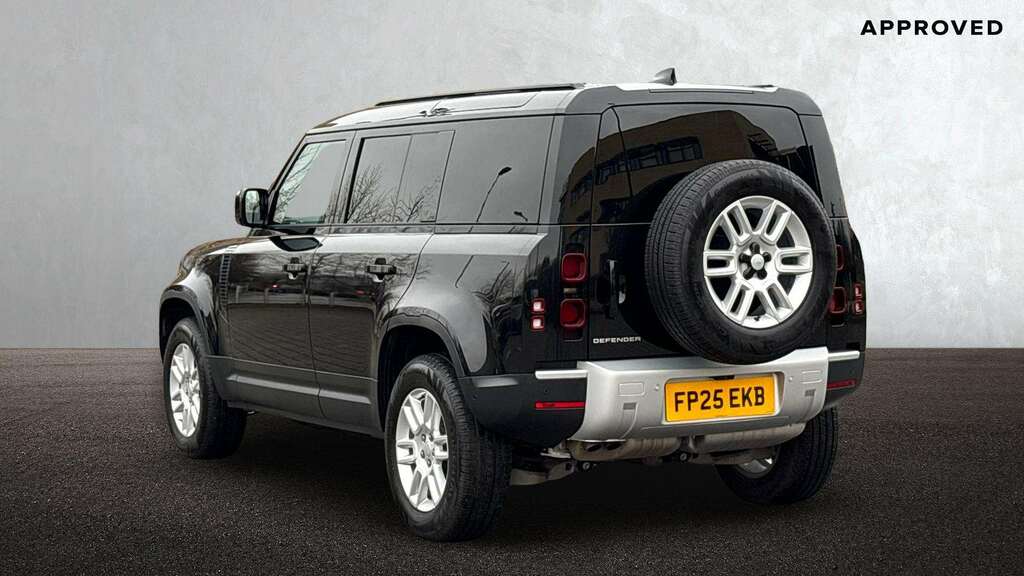 Land Rover Defender 110 3.0 D250 Hard Top S 2025 Black #2