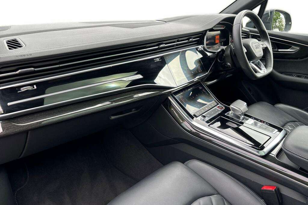 Audi Q7 Sq7 Tfsi Quattro Black Edition Tiptronic 2023 Black #2
