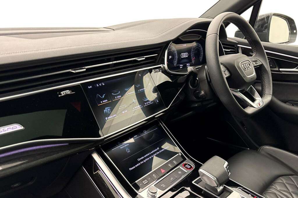 Audi Q7 Sq7 Tfsi Quattro Black Edition Tiptronic 2023 Black #2