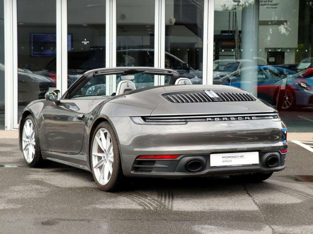 Porsche 911 2dr Pdk Grey #31