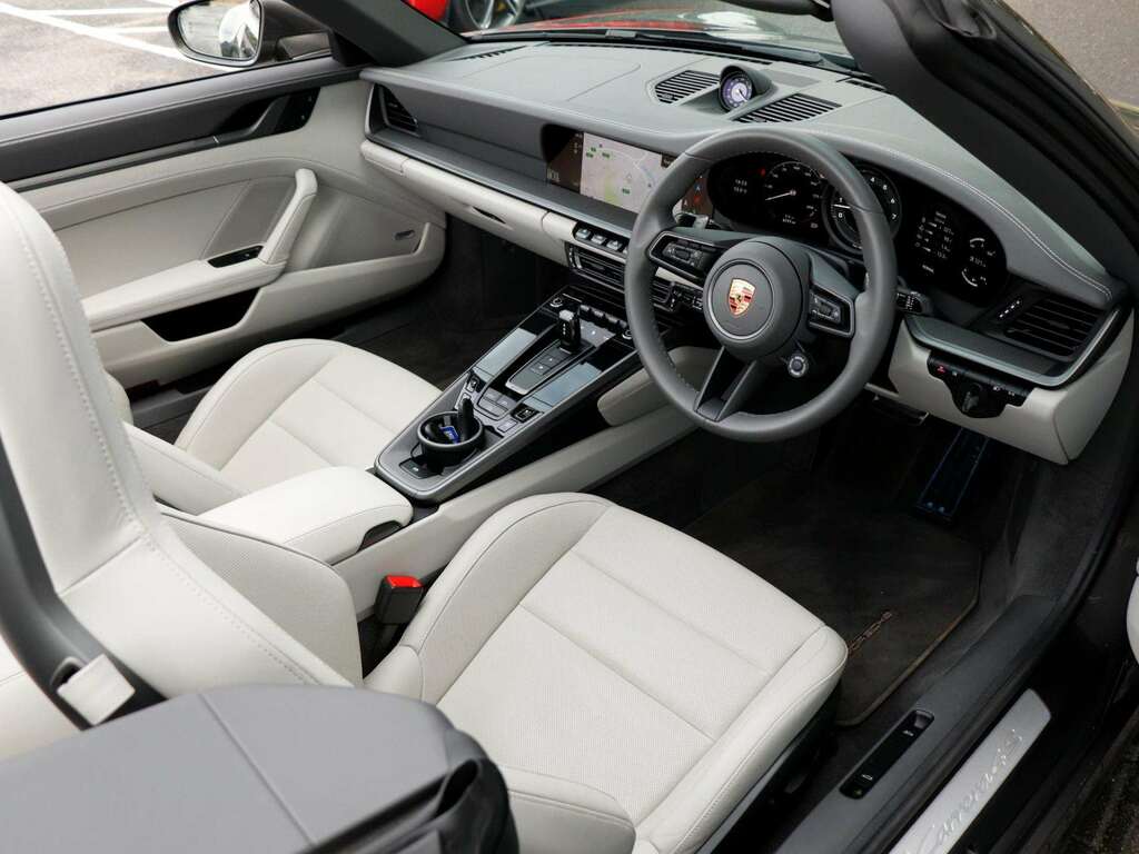 Porsche 911 2dr Pdk Grey #7