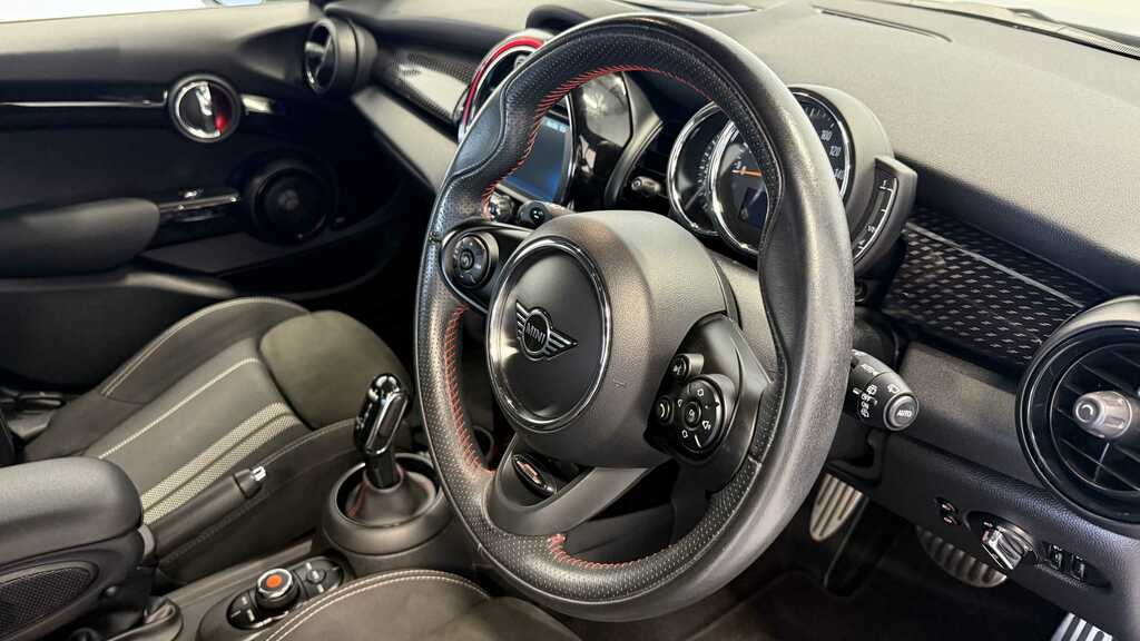 Mini Hatch 2.0 Cooper S Sport II Comfort Pack 2020 Black #4