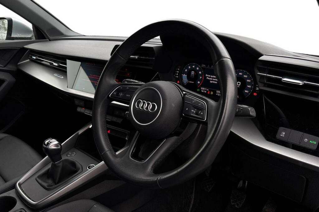 Audi A3 30 Tfsi Sport 2023 SA23LHG Silver #5