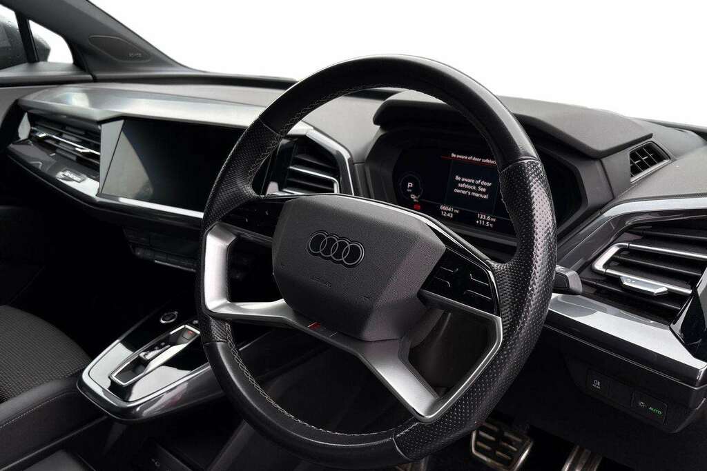 Audi Q4 E Tron 150Kw 40 82Kwh S Line 2022 Grey #5