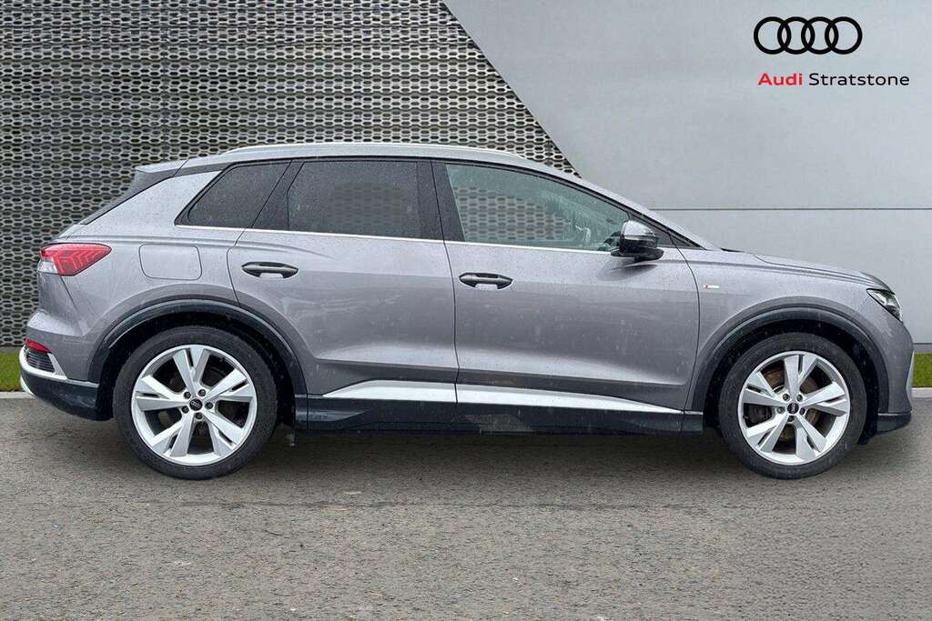 Audi Q4 E Tron 150Kw 40 82Kwh S Line 2022 Grey #3