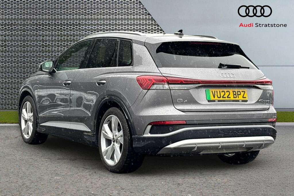 Audi Q4 E Tron 150Kw 40 82Kwh S Line 2022 Grey #2