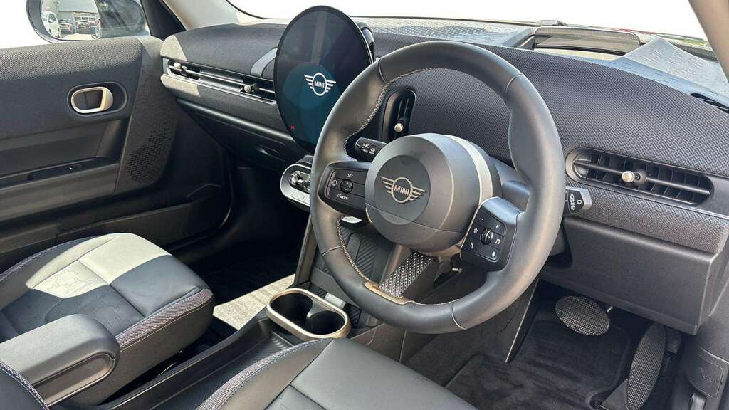 Mini Hatch 2.0 S Classic 2024 Black #5