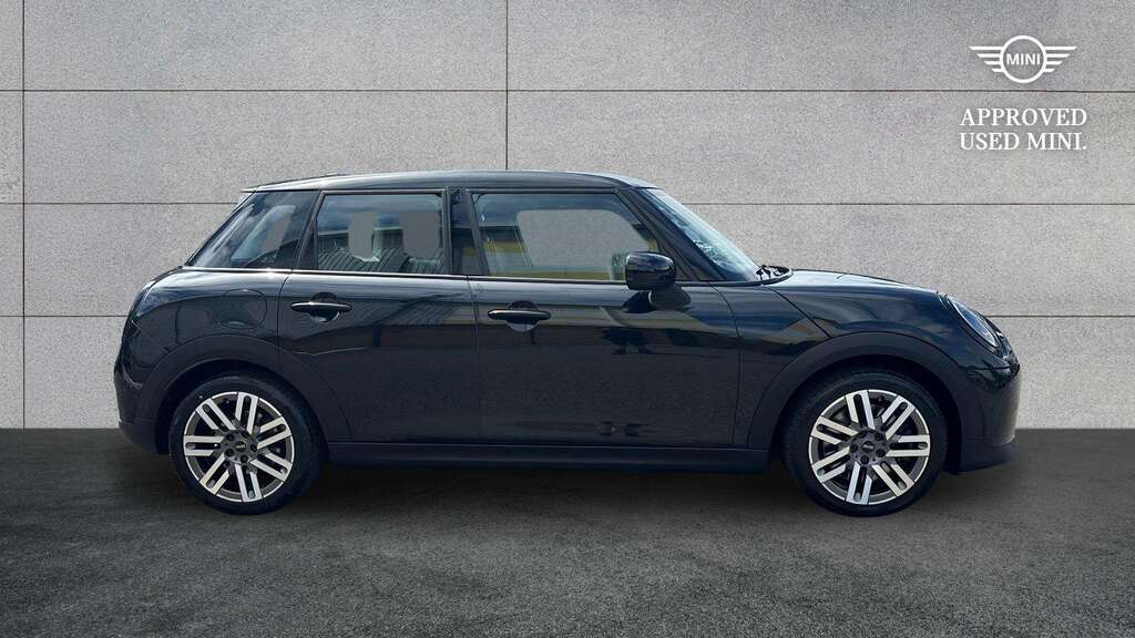 Mini Hatch 2.0 S Classic 2024 Black