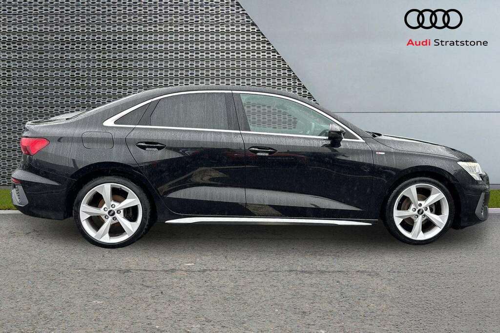Audi A3 35 Tfsi S Line S Tronic 2023 Black