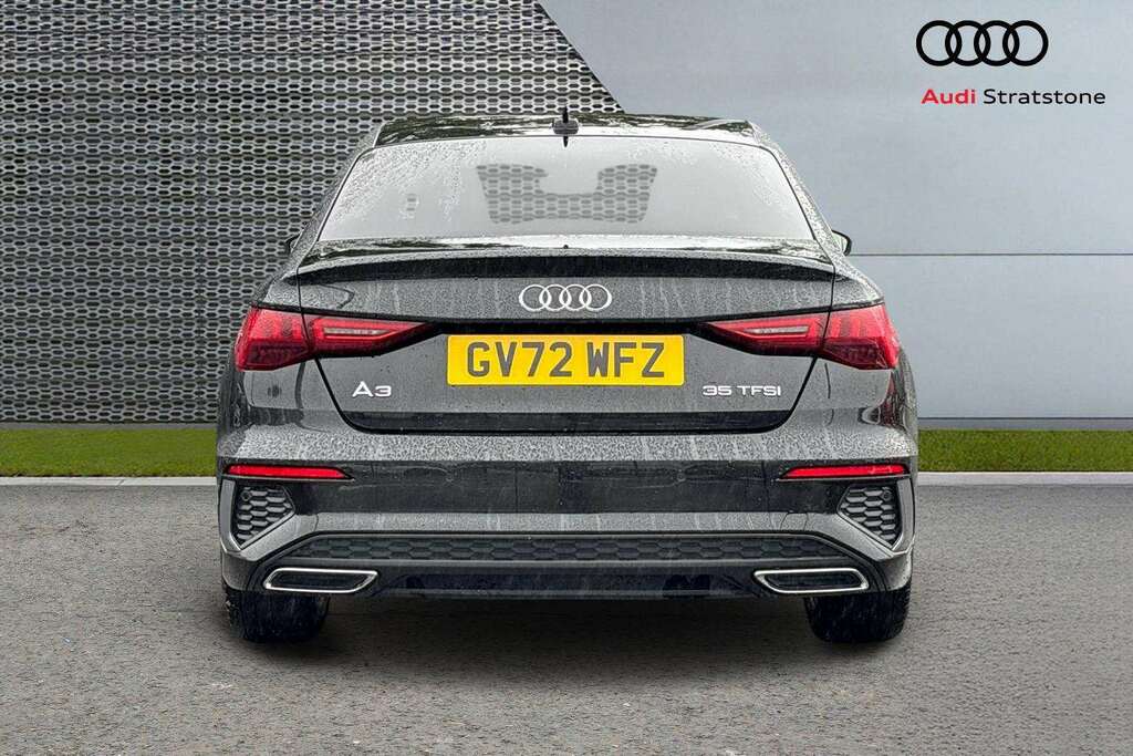 Audi A3 35 Tfsi S Line S Tronic 2023 GV72WFZ Black #3