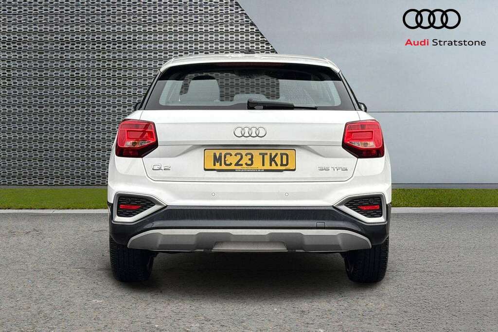 Audi Q2 35 Tfsi Sport S Tronic 2023 MC23TKD White #6