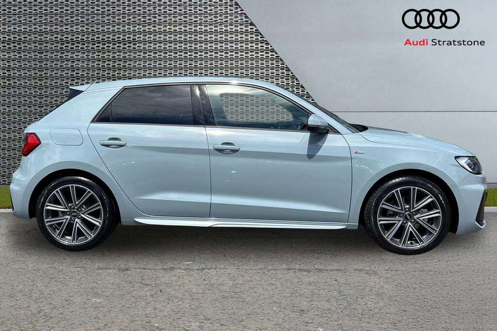 Audi A1 30 Tfsi S Line S Tronic 2026 LL26NLT Grey #4