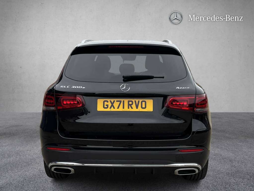 Mercedes-Benz GLC Class 300E 4Matic Amg Line Prem Plus 9G-tronic 2021 GX71RVO Black #4