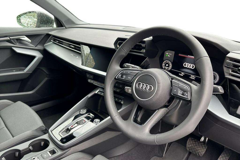 Audi A3 1.5 Tfsi E 204 Sport S Tronic 2026 LM26PGY Black #6