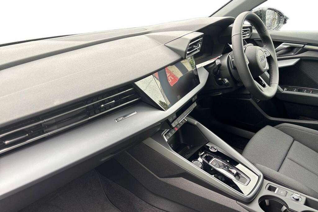 Audi A3 1.5 Tfsi E 204 Sport S Tronic 2026 LM26PGY Black #2