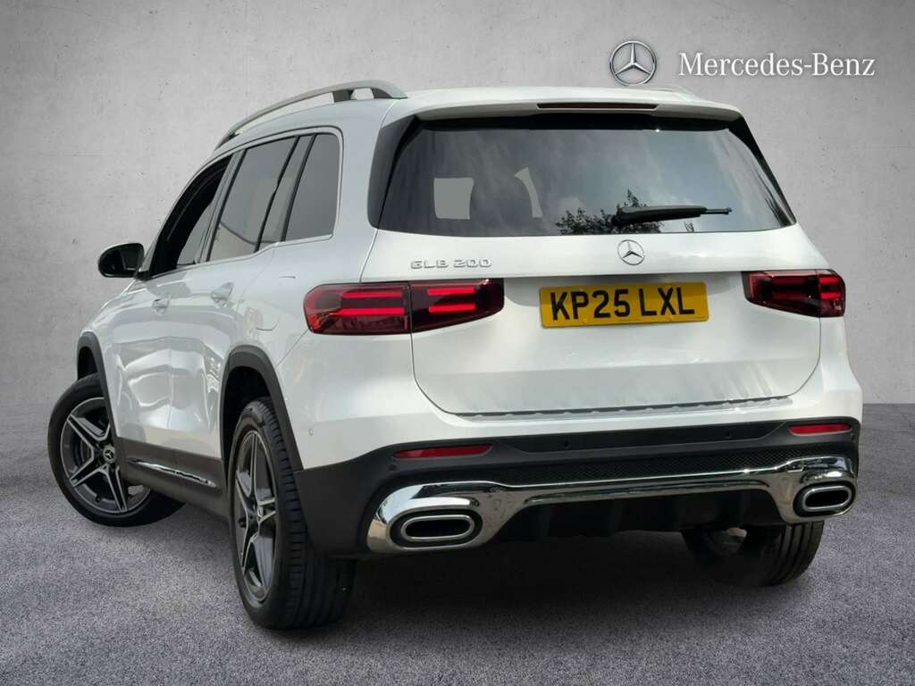 Mercedes-Benz GLB Class 200 Amg Line Executive 7G-tronic 2025 KP25LXL White #2