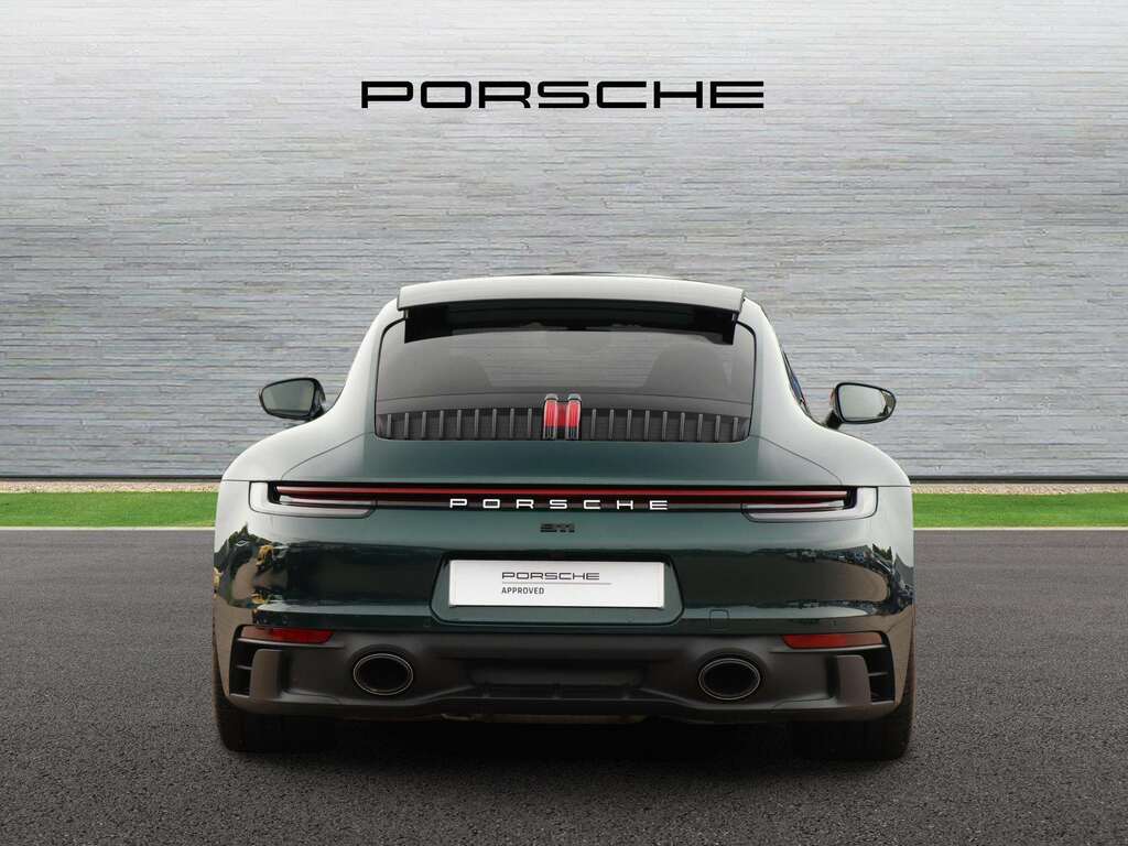 Porsche 911 Gts 2021 Green #4