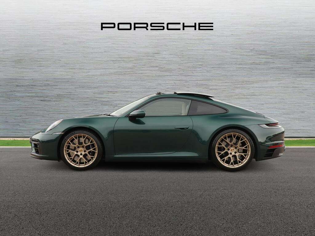 Porsche 911 Gts 2021 Green #6