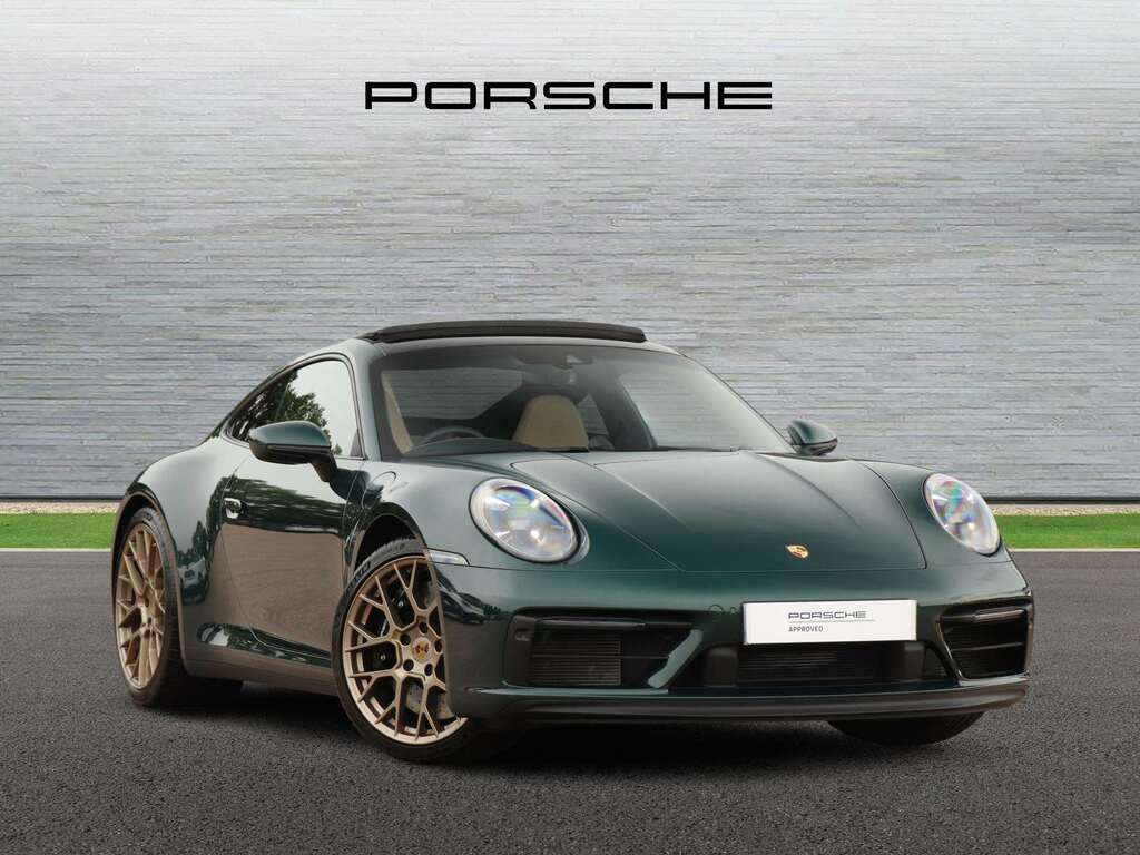 Porsche 911 Gts 2021 Green