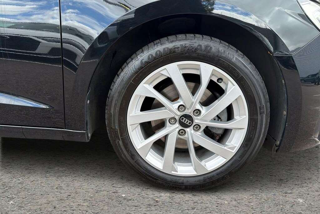 Audi A1 30 Tfsi 110 Sport 2022 KW22EXX Black #5