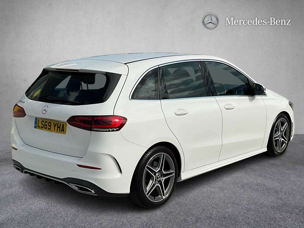 Mercedes-Benz B Class B200 Amg Line 2019 White #2