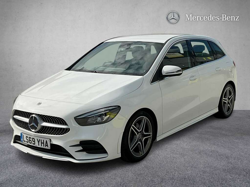 Mercedes-Benz B Class B200 Amg Line 2019 White #6