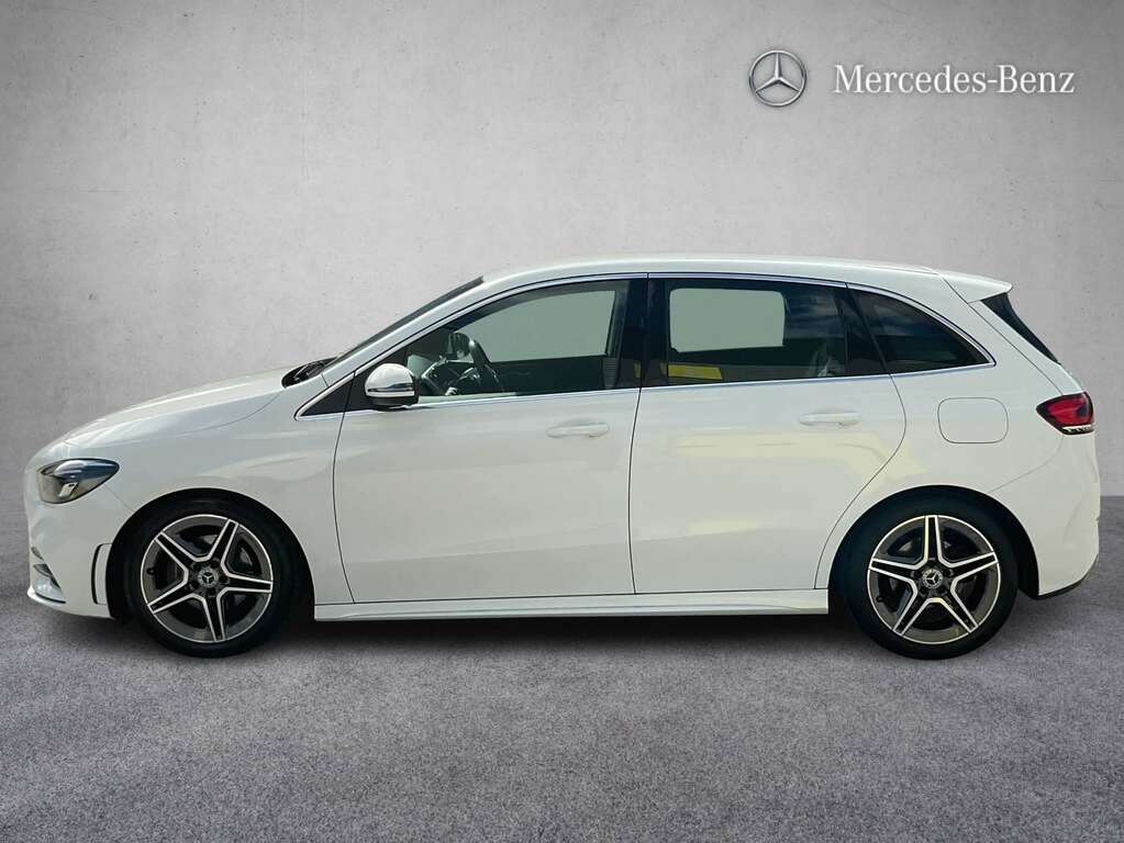 Mercedes-Benz B Class B200 Amg Line 2019 White #5