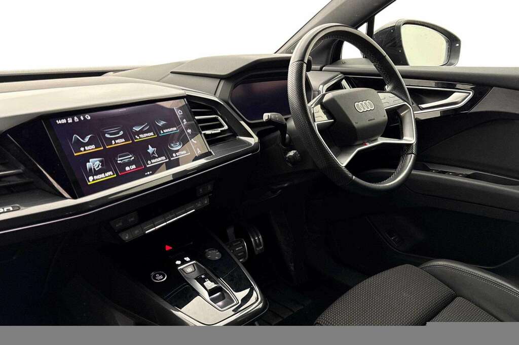 Audi Q4 E Tron 150Kw 40 82Kwh S Line 2022 Black