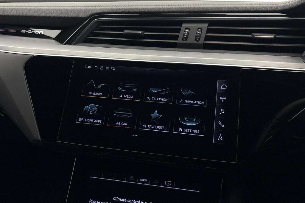 Audi E-tron 230Kw 50 Quattro 71Kwh Technik Black #8