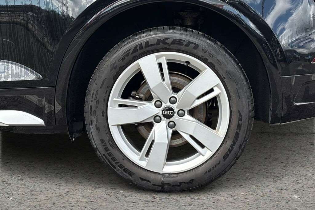 Audi Q5 50 Tfsi E Quattro S Line S Tronic 2022 Black #5