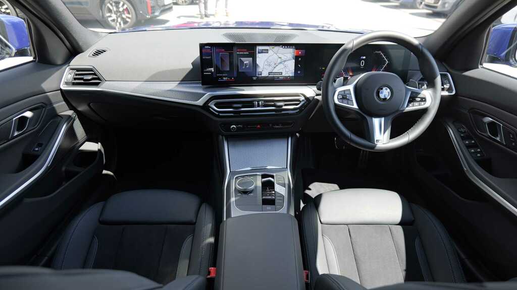 BMW 3 Series 320I M Sport Step 2024 YY74PXA Blue #3