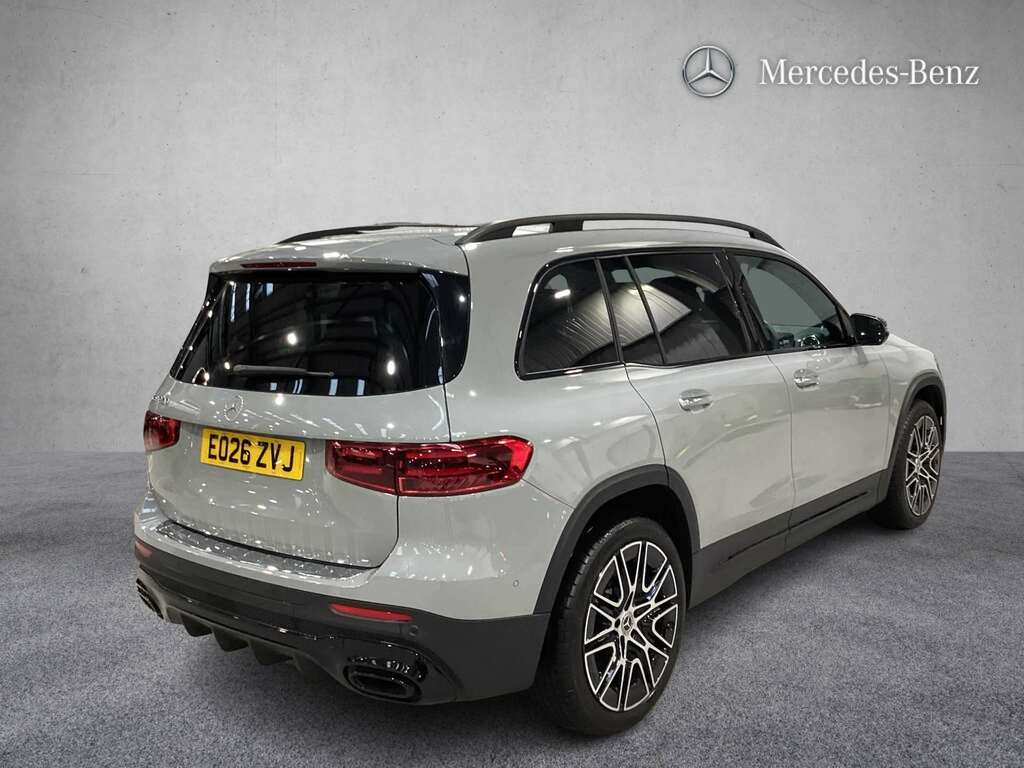 Mercedes-Benz GLB Class 200 Amg Line Premium 7G-tronic 2026 Grey #3