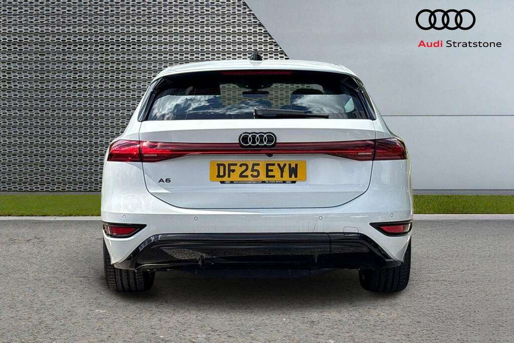 Audi A6 270Kw Performance 100Kwh Sport 2025 White #6